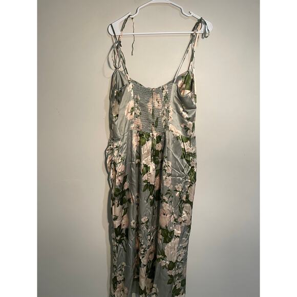 NWT Reformation Marguerite‎ Silk Dress in Tarragon Size 14 - Picture 8 of 15